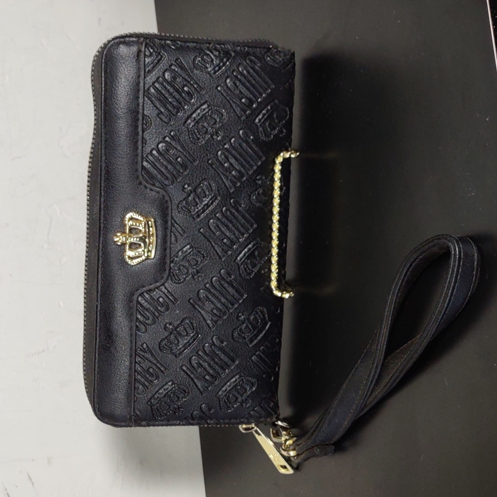 Juicy Couture Faux Leather Wristlet